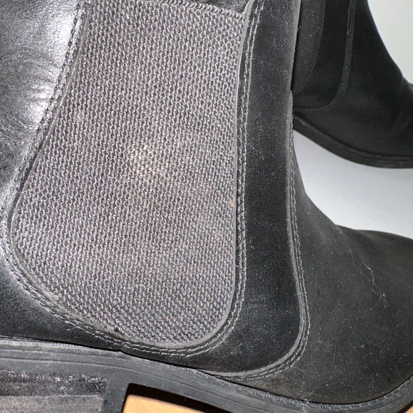 UGG Black Leather Booties – Size 8 - Picture 4 of 10